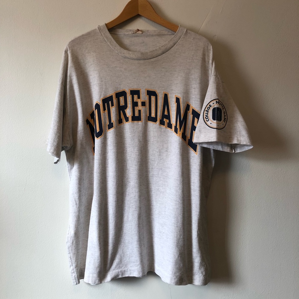 Vintage Single Stitch Notre Dame College T-Shirt Size XXL Distressed‎